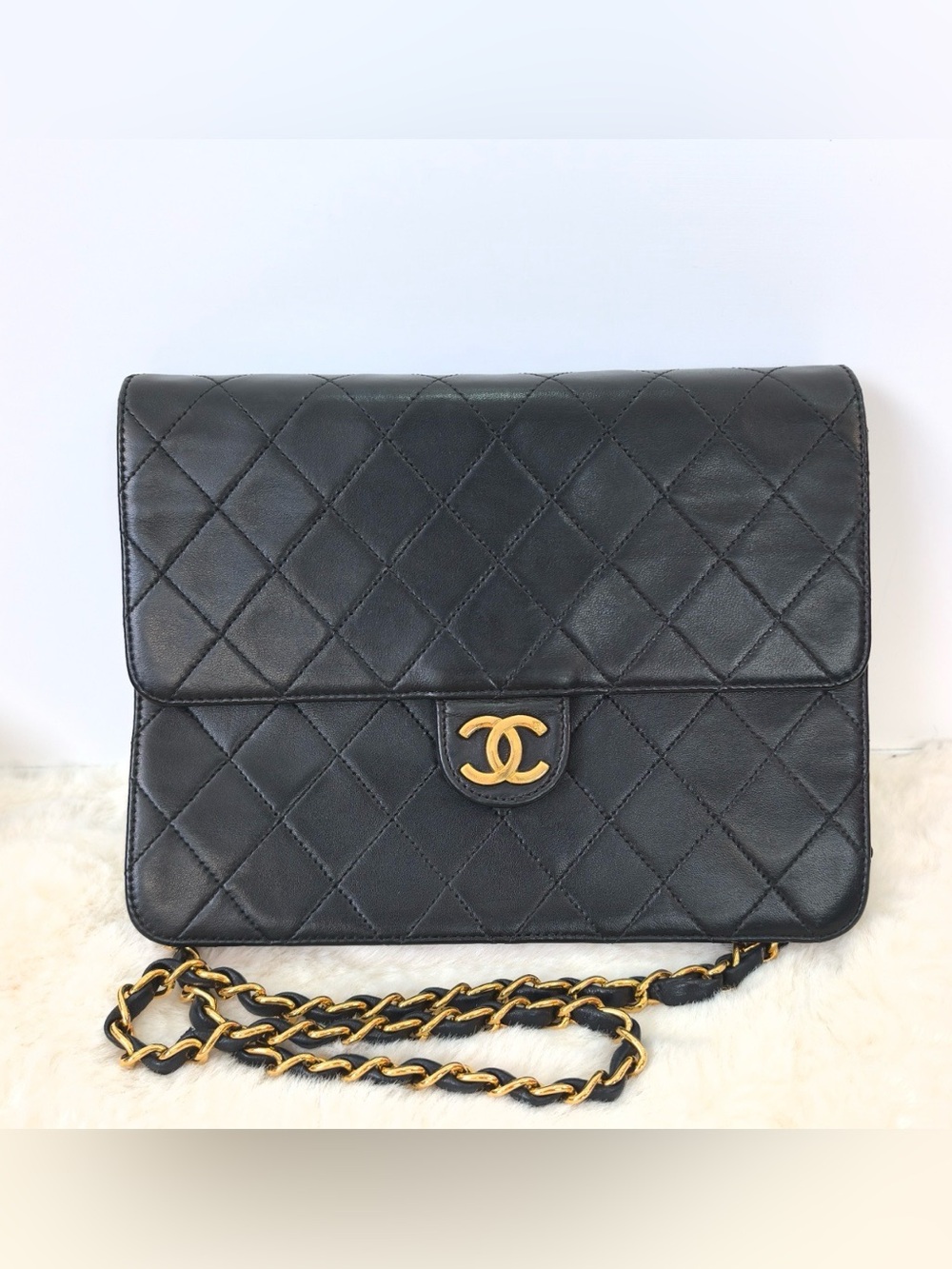 CHANEL Black Quilted Lambskin Shoulder Bag with Gold CC Hardware
